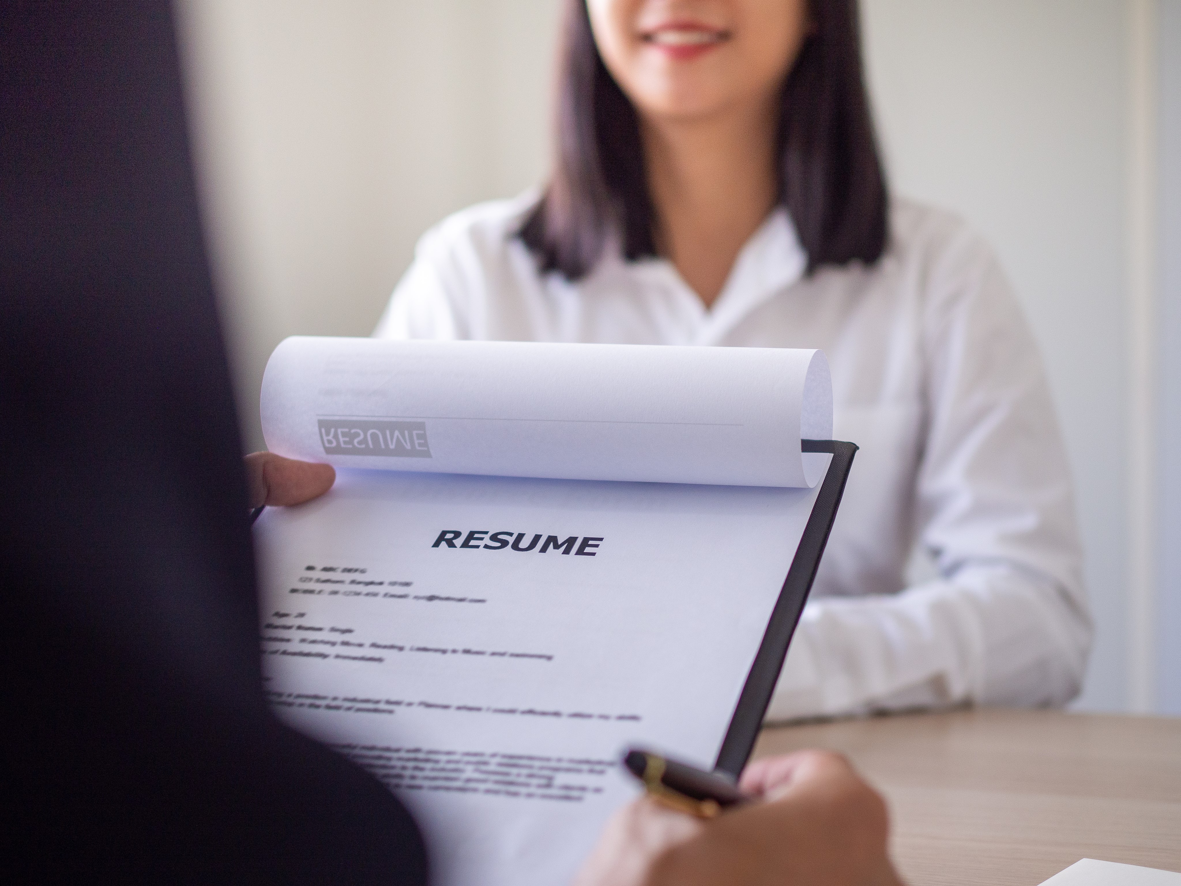 Apa Perbedaan CV dan Portofolio?