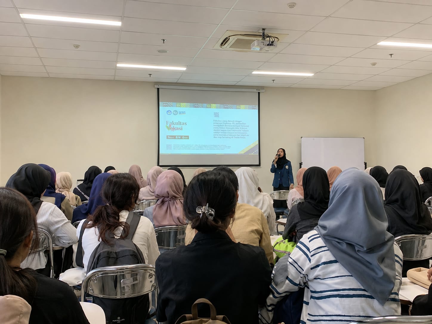 Tips Presentasi di Depan Kelas Tanpa Gugup